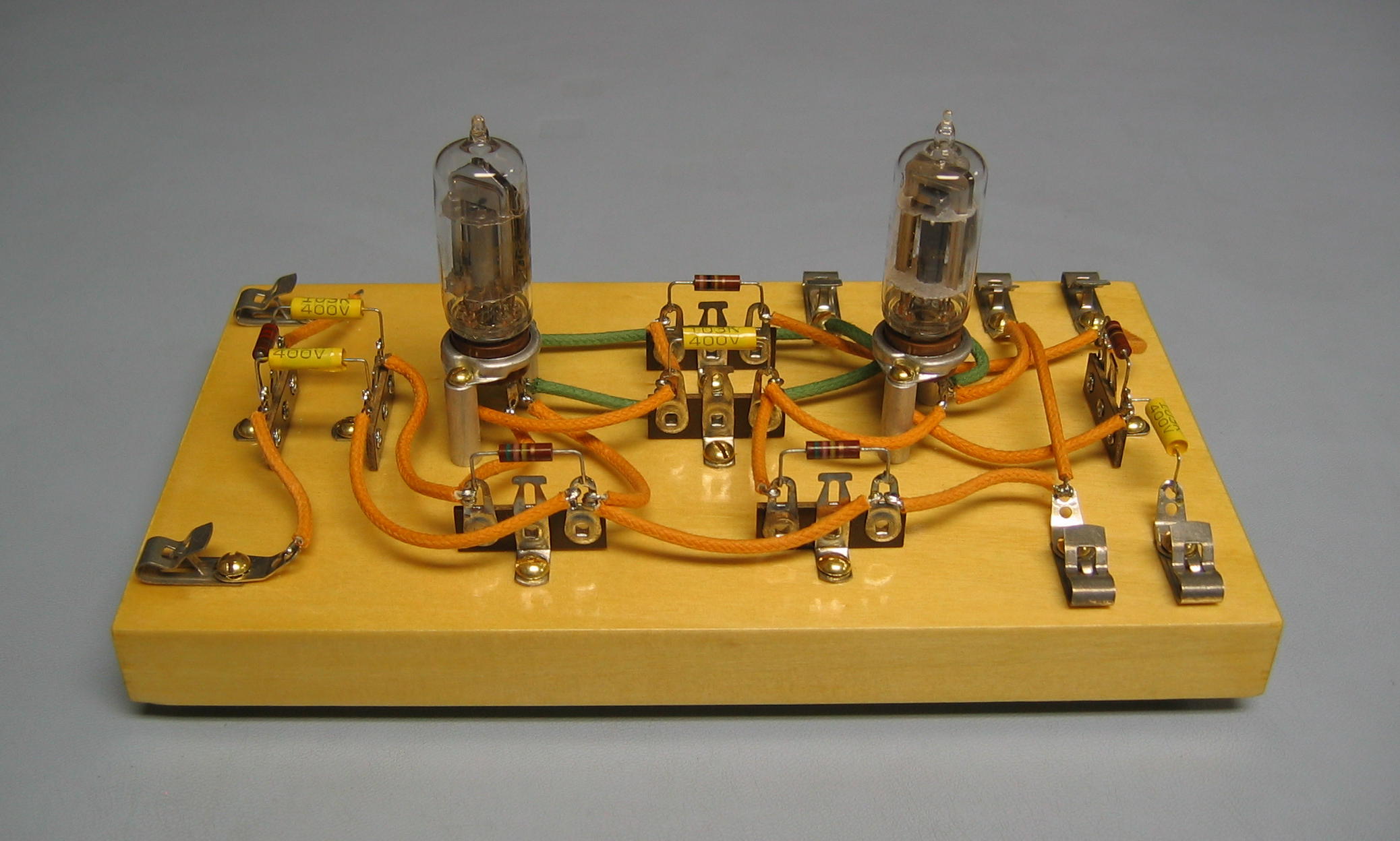 Morgan also presented this little two-tube amplifier! 
